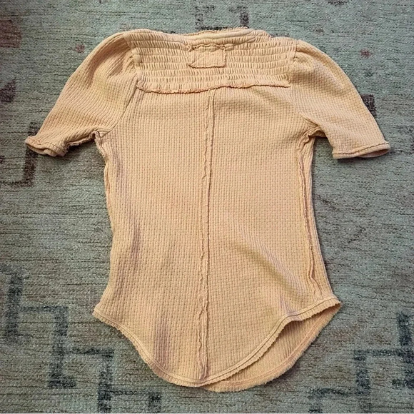 Free People• Sunset Drive Coral top size XS - Picture 9 of 15